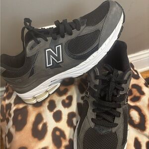 New Balance Gray and Black Athletic Sneakers